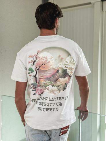 T-shirt " The wind whispers forgotten secrets " - Blanc