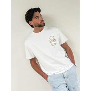 T-shirt " The wind whispers forgotten secrets " - Blanc