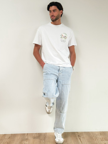 T-shirt " The wind whispers forgotten secrets " - Blanc