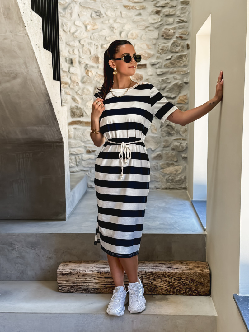 Robe longue lignée Cornélia - Blanc/Bleu marine