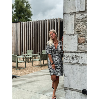 Robe courte à fleurs Marilène - Noir