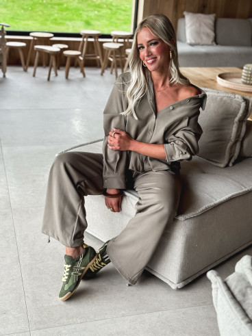 Ensemble Calissa - Kaki