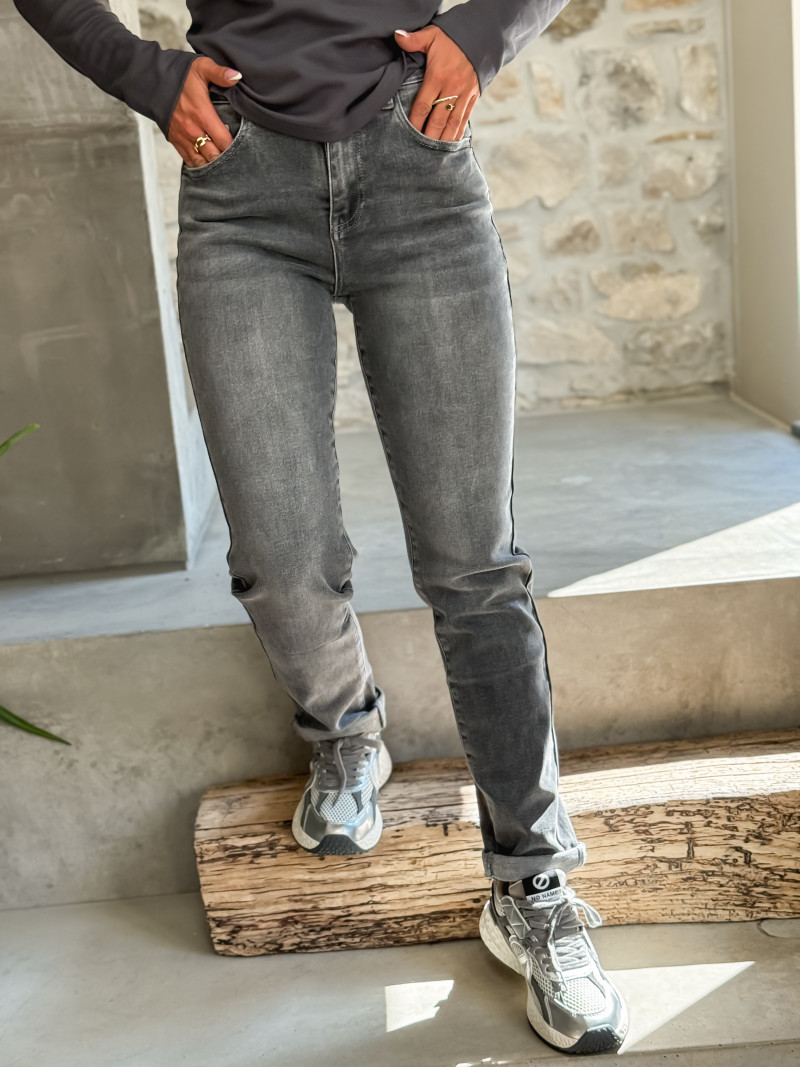 Sarah J8006-5