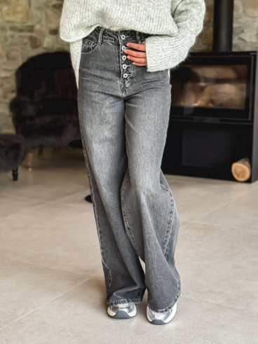 Sarah J6041-2