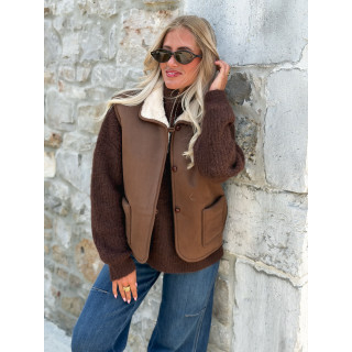 Season15G495 camel
