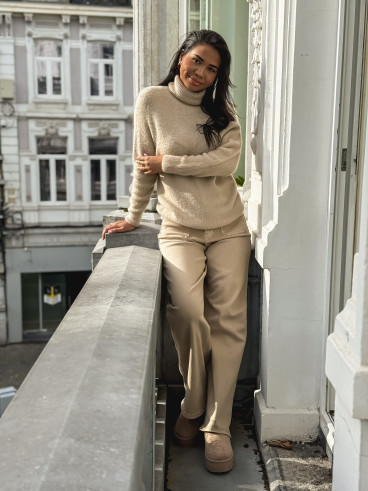 Pull Rosy - Beige Pull Rosy - Beige