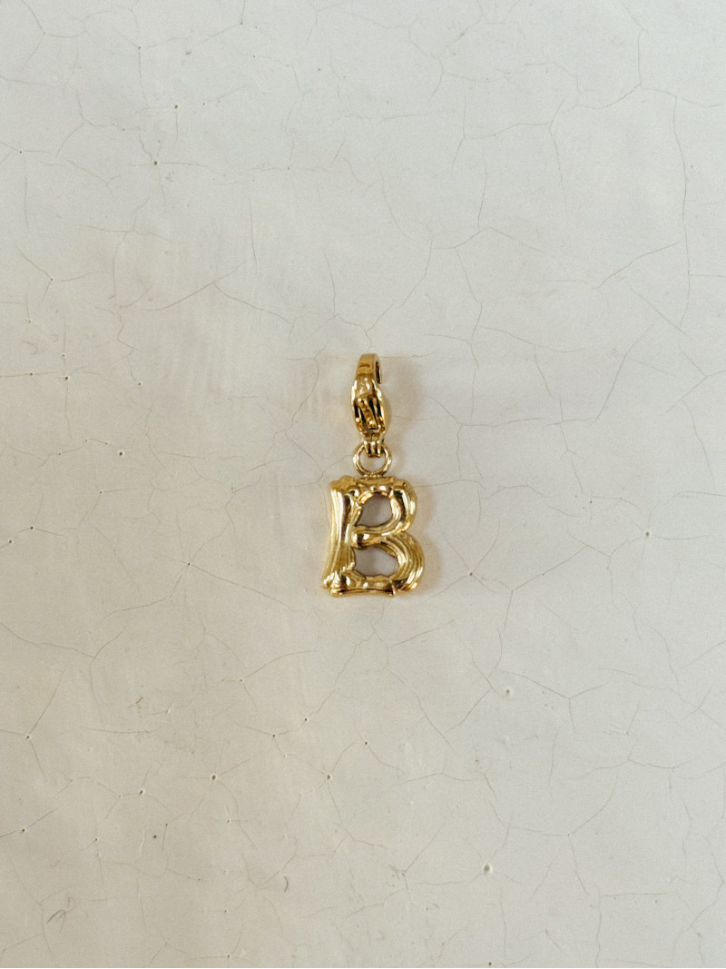 Charm "B" - Doré