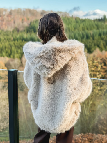 Veste en fausse fourrure Mylene - Beige
