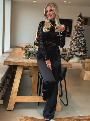 Blouse en dentelle Tessa - Noir Blouse en dentelle Tessa - Noir