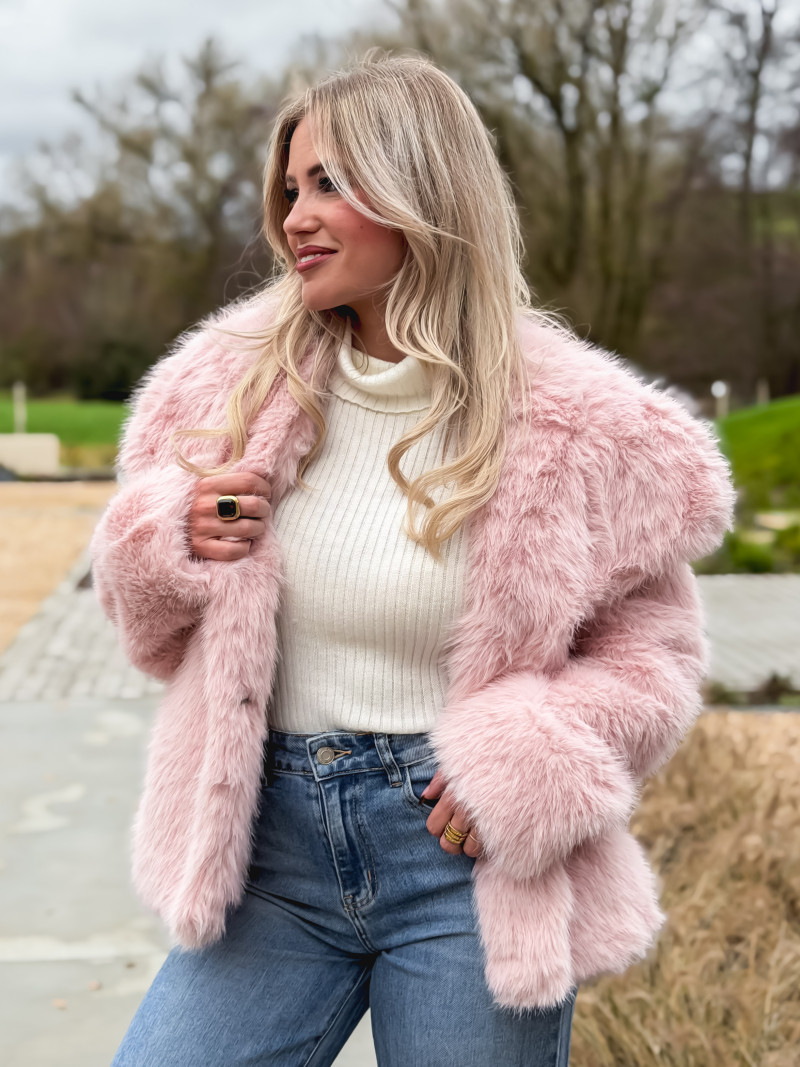 Veste en fausse fourrure Régina - Rose Veste en fausse fourrure Régina - Rose
