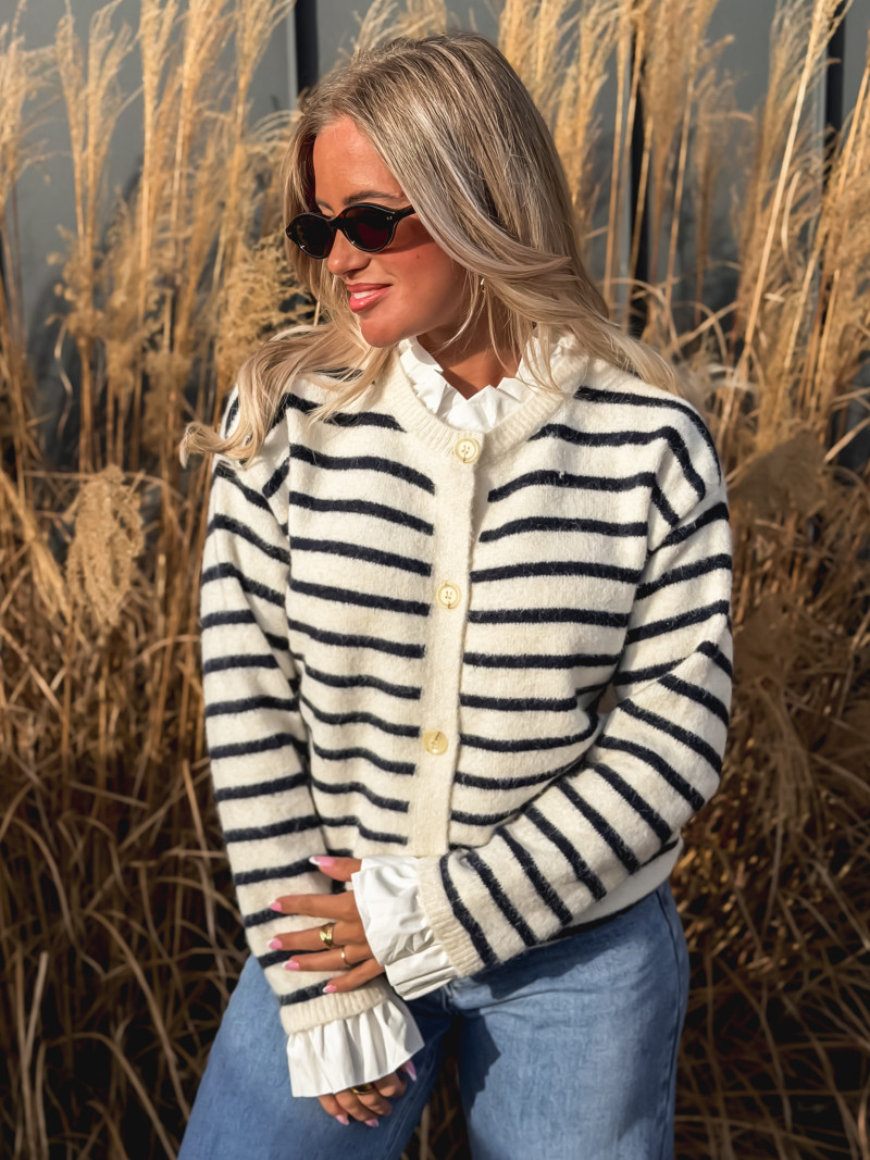 Gilet Ligné Malizia - Ecru Gilet Ligné Malizia - Ecru