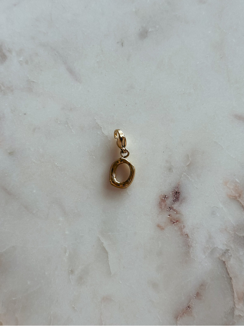 Charm "O" - Doré