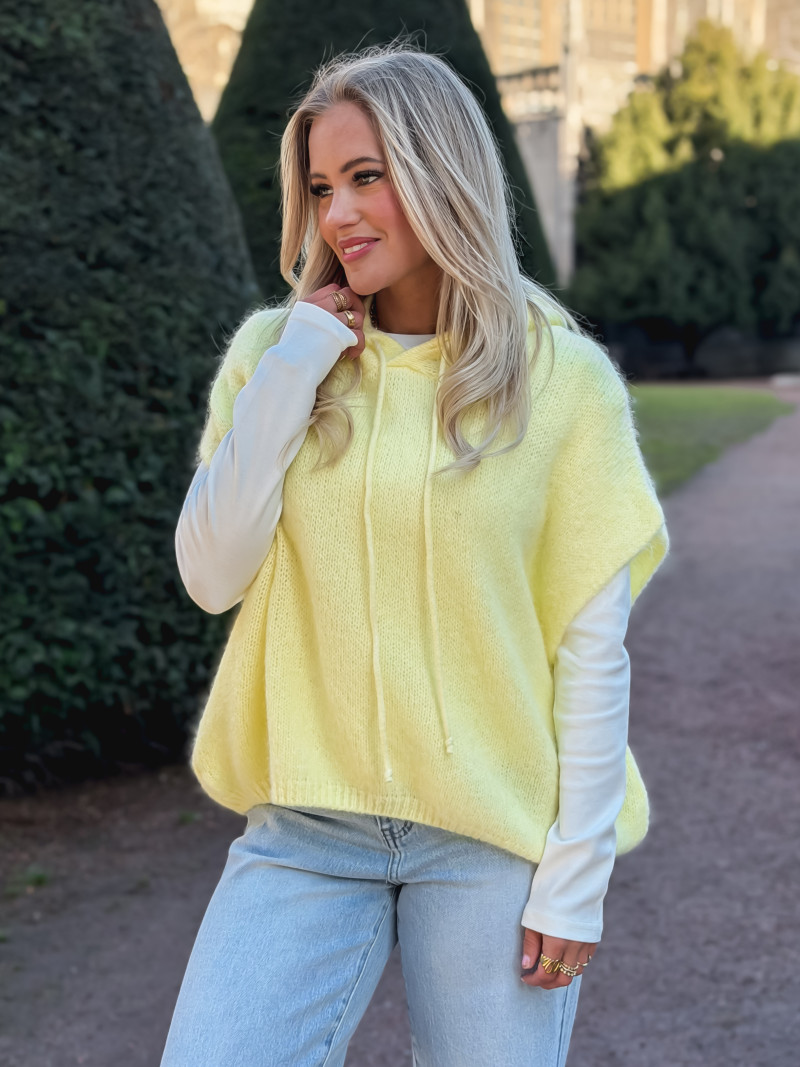 Sweat à Capuche ALANUI En Laine - Taille M Jaune - Occasion Très Bon état