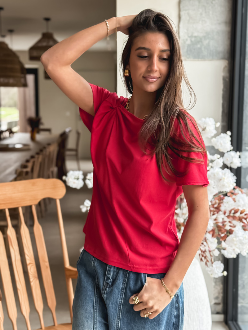 Blouse Trivia - Rouge