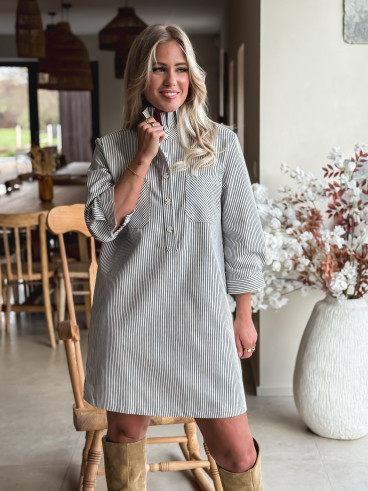 Robe courte lignée Sélénia - Ecru/Bleu marine