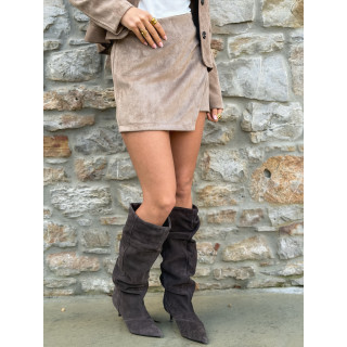 Jupe short en suédine Anaëlle - Taupe