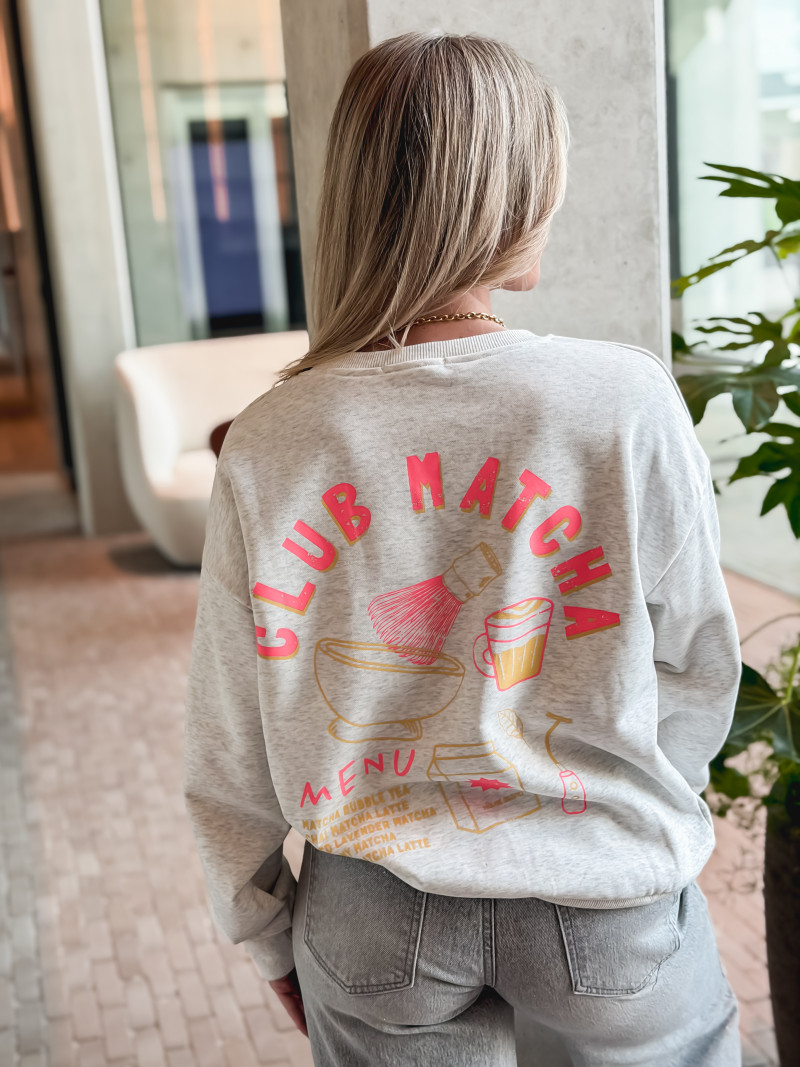 Pull "Club Matcha" - Gris Pull "Club Matcha" - Gris