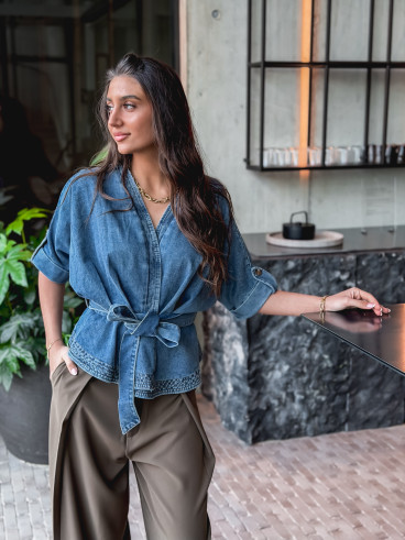 Blouse cache coeur en jeans Christina - Bleu Blouse cache coeur en jeans Christina - Bleu