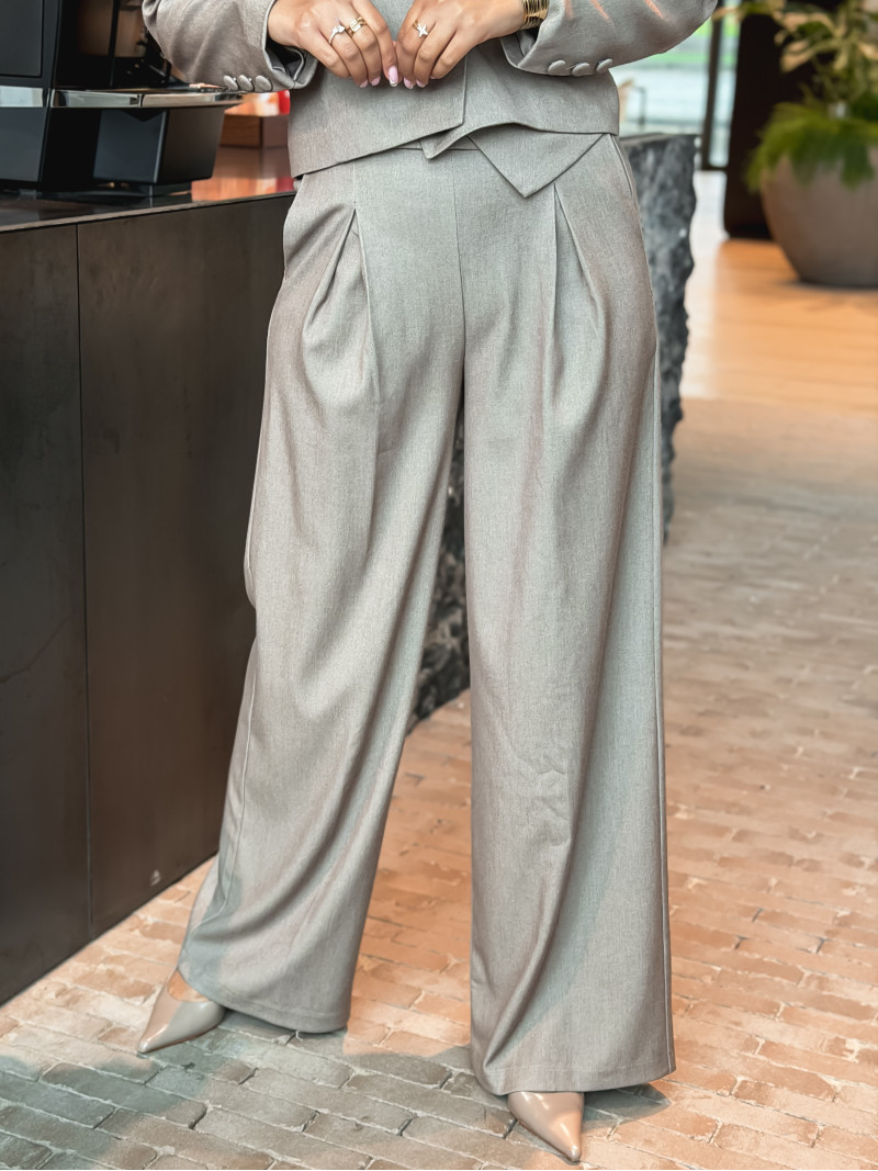Pantalon Eliora - Taupe Pantalon Eliora - Taupe