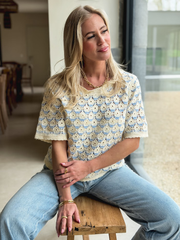 Blouse en crochet Zohana - Ecru/Bleu ciel Blouse en crochet Zohana - Ecru/Bleu ciel