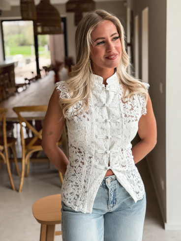 Blouse en dentelle Taylee - Blanc Blouse en dentelle Taylee - Blanc