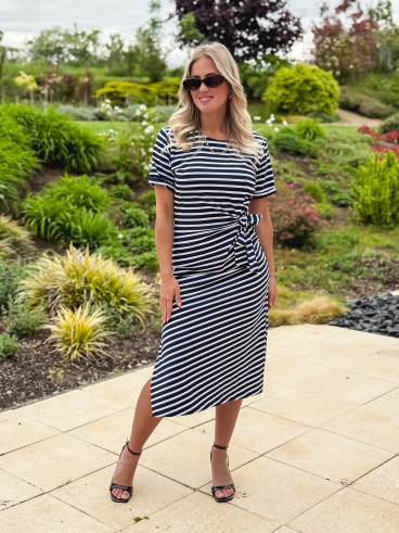 Robe lignée Amani - Blanc/Bleu marine