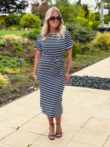 Robe lignée Amani - Blanc/Bleu marine