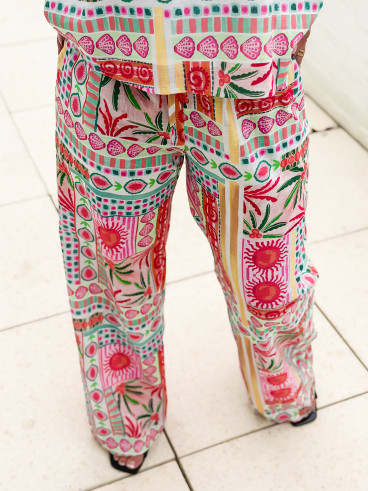 Ensemble à motifs multicolores