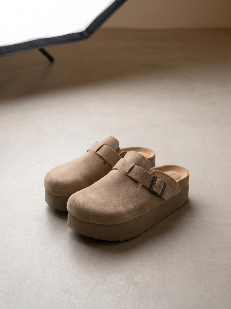 Mules en cuir Katalina - Beige