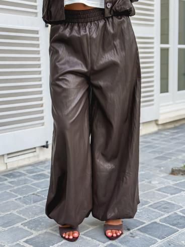 Pantalon en simili Zendaya - Chocolat
