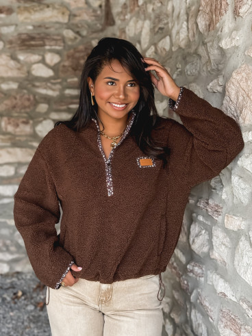 Pull en teddy Avia - Chocolat Pull en teddy Avia - Chocolat
