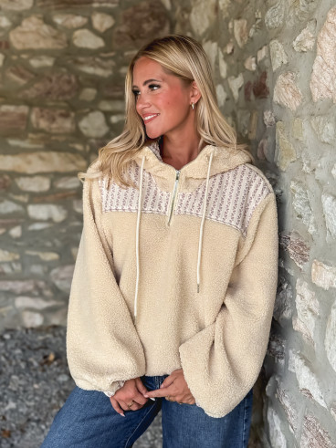 Pull en teddy Annelise - Beige Pull en teddy Annelise - Beige