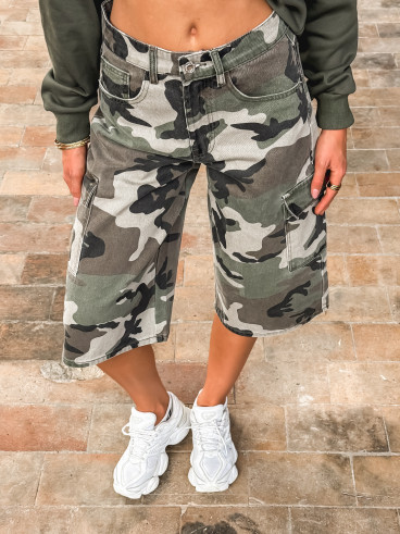 Bermuda à motifs militaire Cathia - Kaki Bermuda à motifs militaire Cathia - Kaki