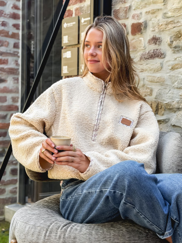 Pull en teddy Avia - Beige Pull en teddy Avia - Beige