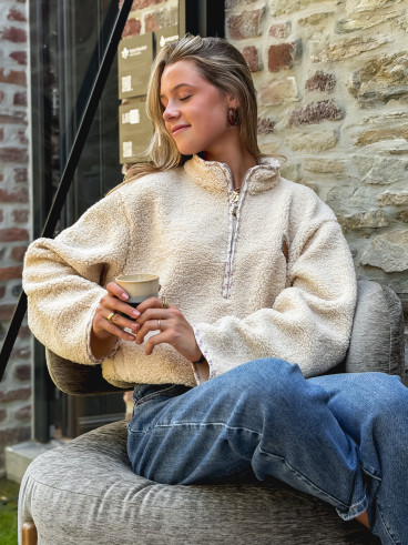 Pull en teddy Avia - Beige Pull en teddy Avia - Beige
