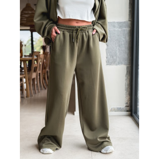 Ensemble Emmy - Kaki
