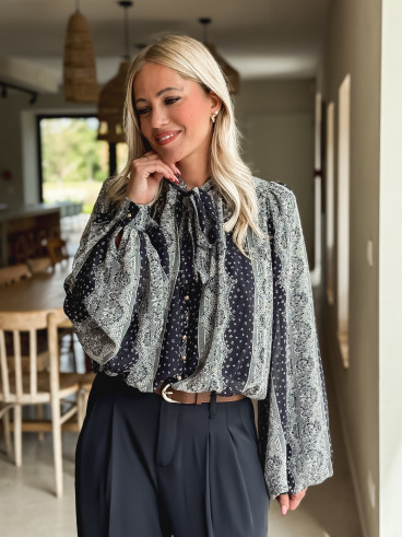 Blouse à motifs Keira - Bleu marine Blouse à motifs Keira - Bleu marine